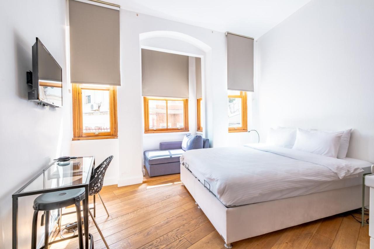 Homie Suites - Historical Apartment Nearby Galata Tower Istanbul Bagian luar foto