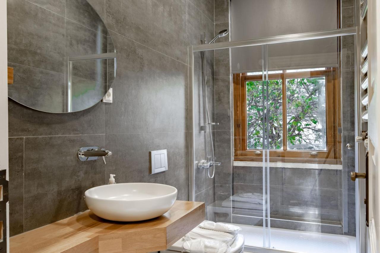 Homie Suites - Historical Apartment Nearby Galata Tower Istanbul Bagian luar foto